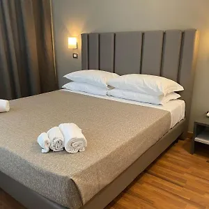 https://hotel-golden.emilia-romagnahotels.net
