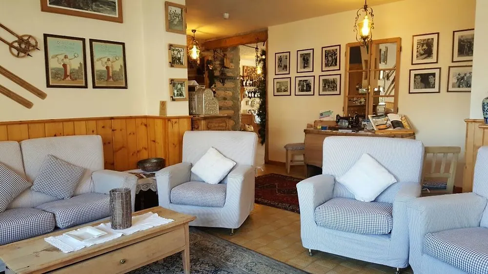 Mont Chalet Nevada - Hotel & Spa Livigno 4*,